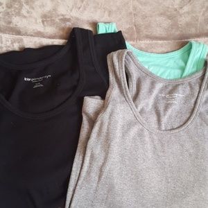 3 Liz Lange Maternity Tanks